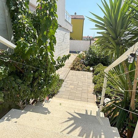 Vila Regina Apartment Rex With Swimming Pool Jezera Extérieur photo