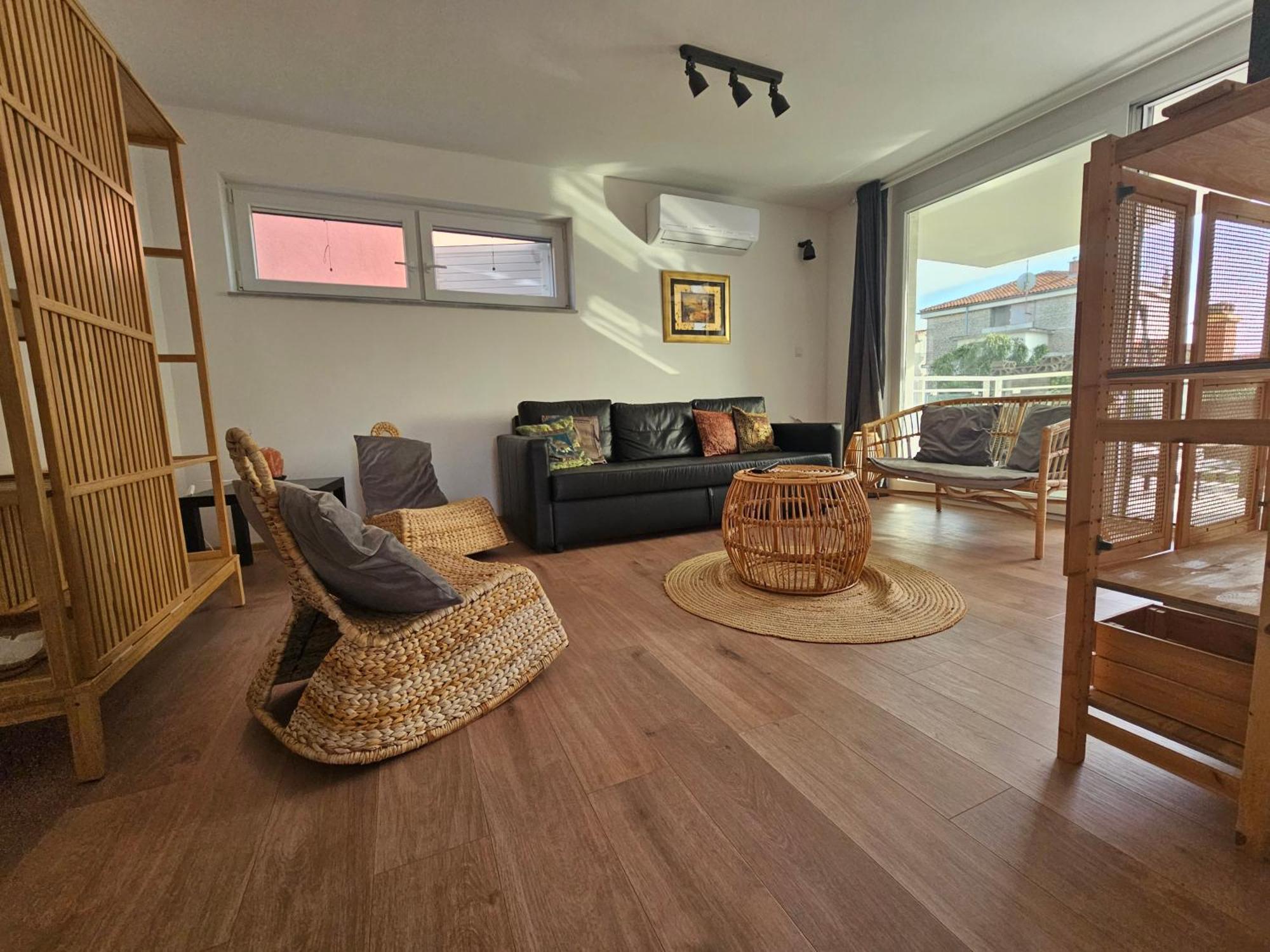 Vila Regina Apartment Rex With Swimming Pool Jezera Extérieur photo