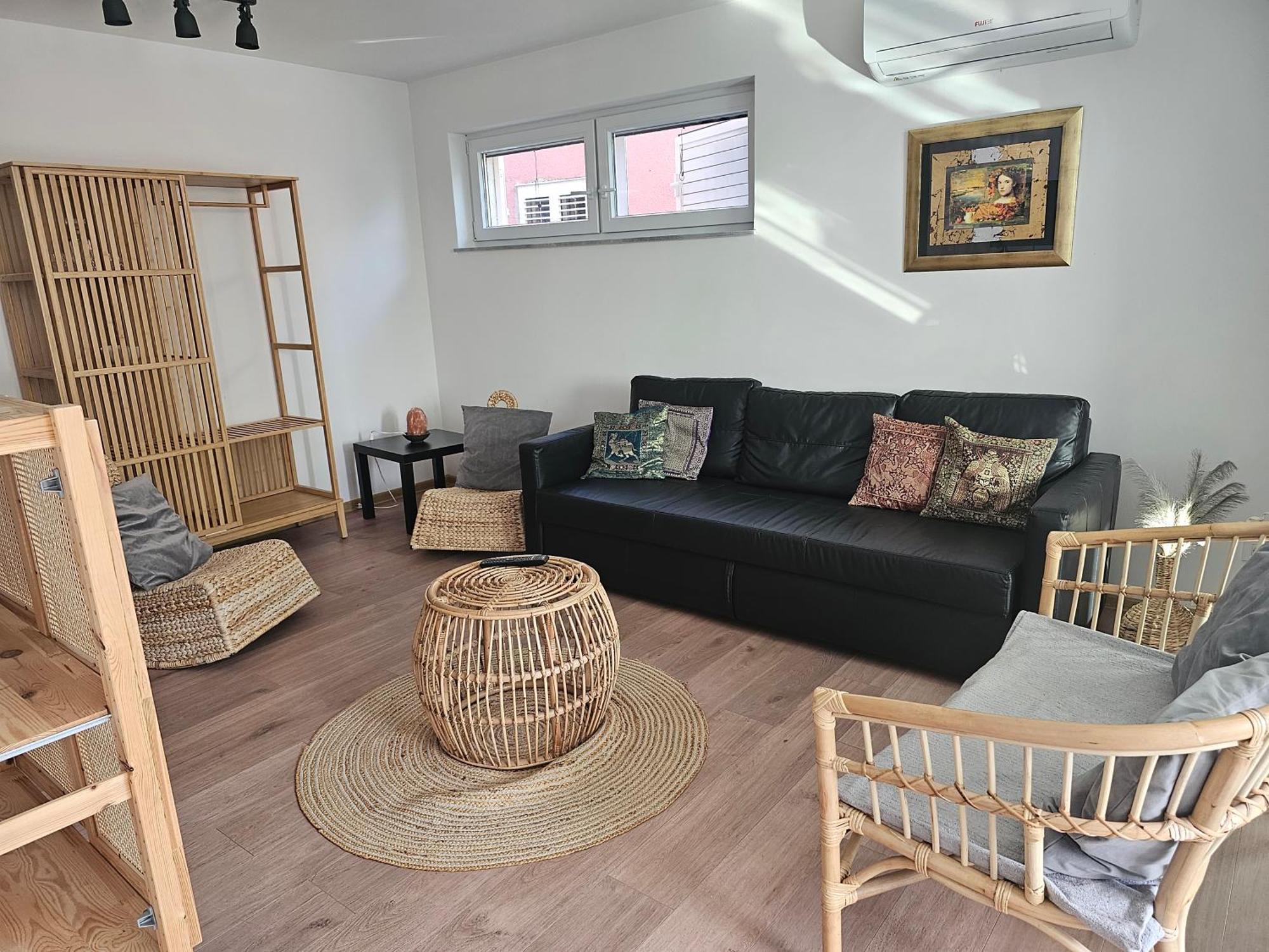 Vila Regina Apartment Rex With Swimming Pool Jezera Extérieur photo
