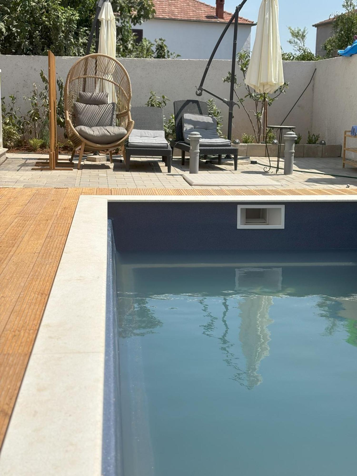 Vila Regina Apartment Rex With Swimming Pool Jezera Extérieur photo